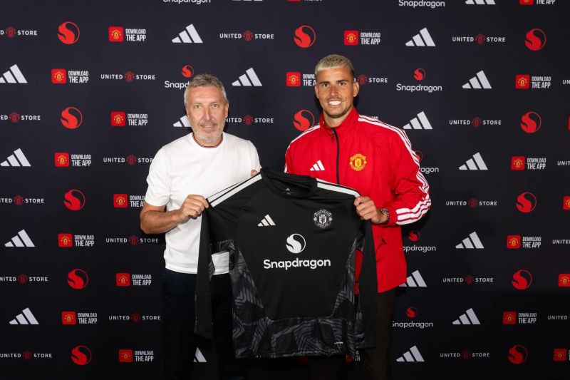 Manchester United umumkan rekap transfer sementara 2026