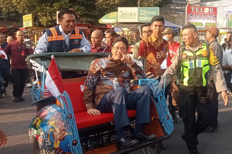 Kemenkeu salurkan bantuan Becak Kayuh Listrik Wisata di Yogyakarta