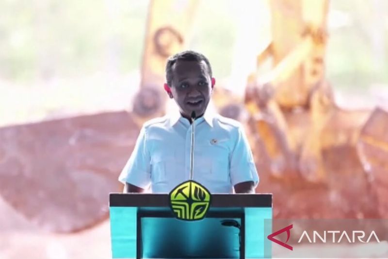 Menteri ESDM pimpin peletakan batu pertama PSN LNG Abadi Blok Masela di Tanimbar