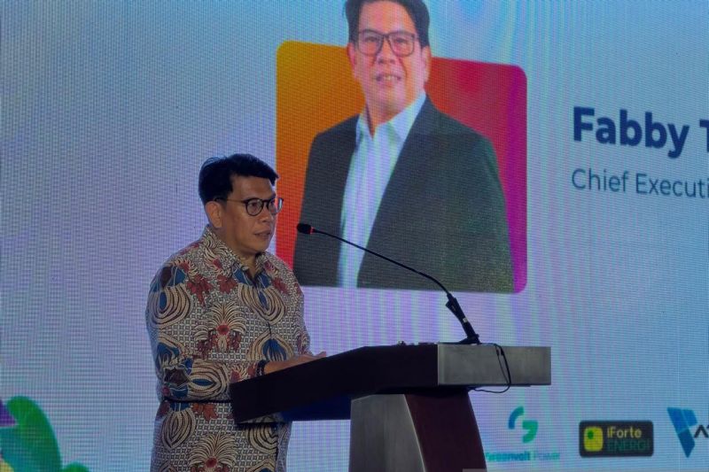 IESR: Kepastian kebijakan kunci percepat investasi energi surya