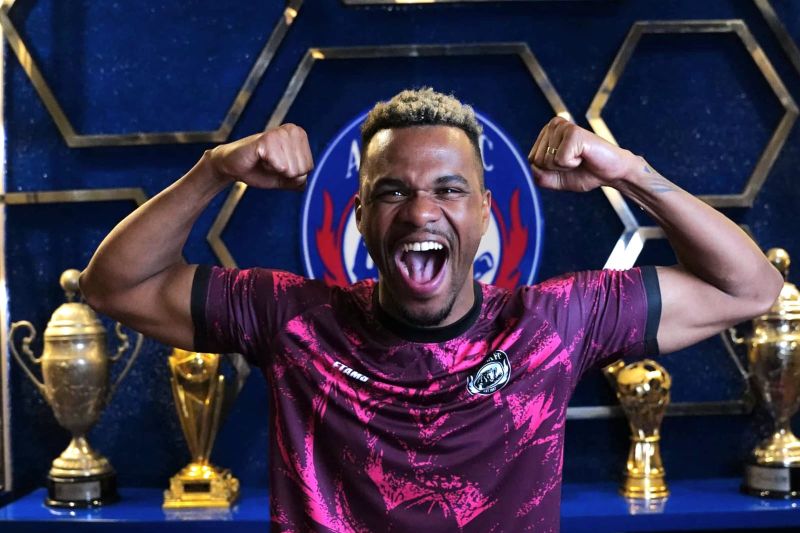 Arema FC lengkapi kuota pemain asing usai rekrut Gustavo Henrique