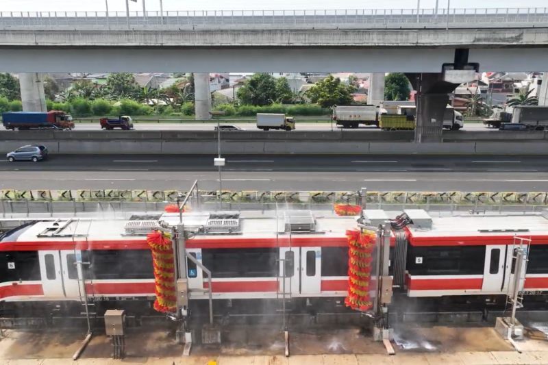 Setiap Mencuci Satu Kereta, Sepertiga Air yang Digunakan LRT Jabodebek Berasal dari Hasil Daur Ulang
