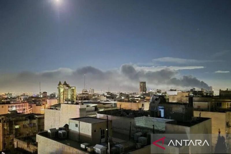 Iran sebut serangan AS hantam PLTN Darkhovin yang masih dibangun