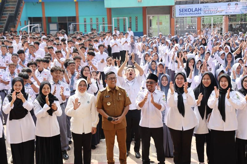 Gubernur Banten ajak siswa manfaatkan sekolah gratis raih cita-cita