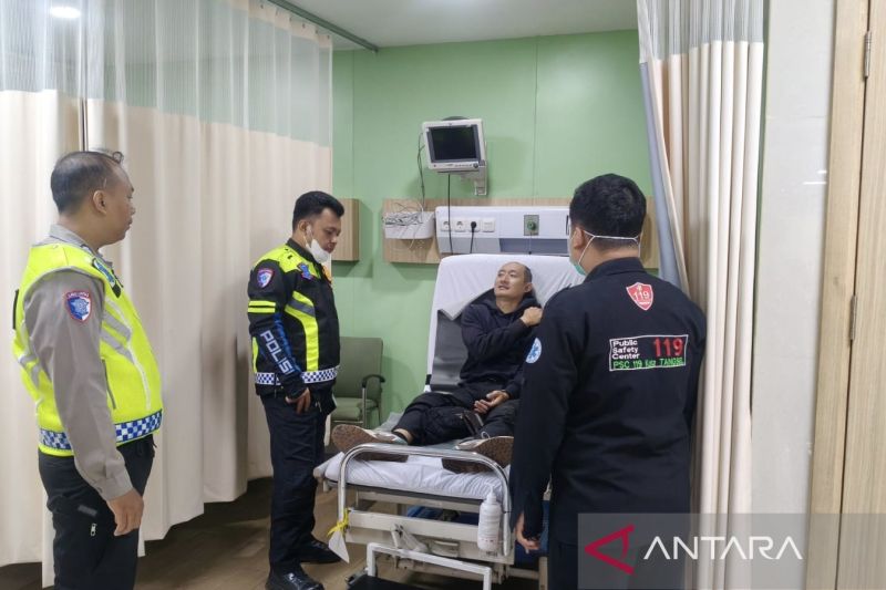 Diduga ngantuk usai nobar Piala Dunia, pemotor alami kecelakaan di Tangsel