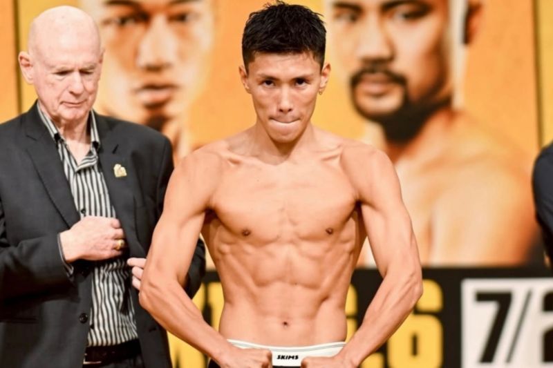 Iwata pertahankan sabuk WBC setelah balik TKO Badillo