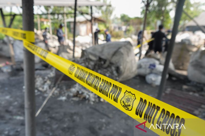 Pemprov Banten segel tiga perusahaan pencemar Sungai Cisadane