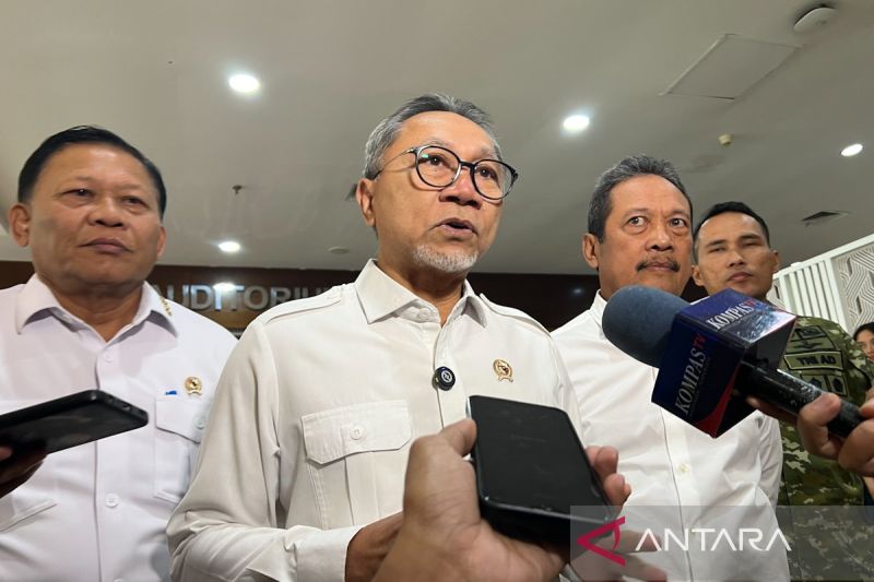 Menko Zulhas tegaskan KNMP upaya penguatan kesejahteraan nelayan RI