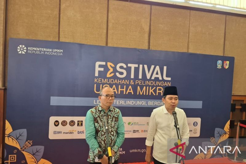 Festival Kemudahan Usaha Mikro di Jember dorong UMKM naik kelas