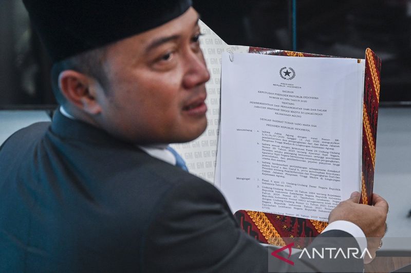 Prabowo tetapkan lima pejabat baru Kejagung, termasuk Jampidsus