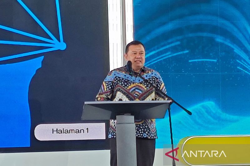 Kemkomdigi pastikan opsel patuh aturan registrasi SIM biometrik