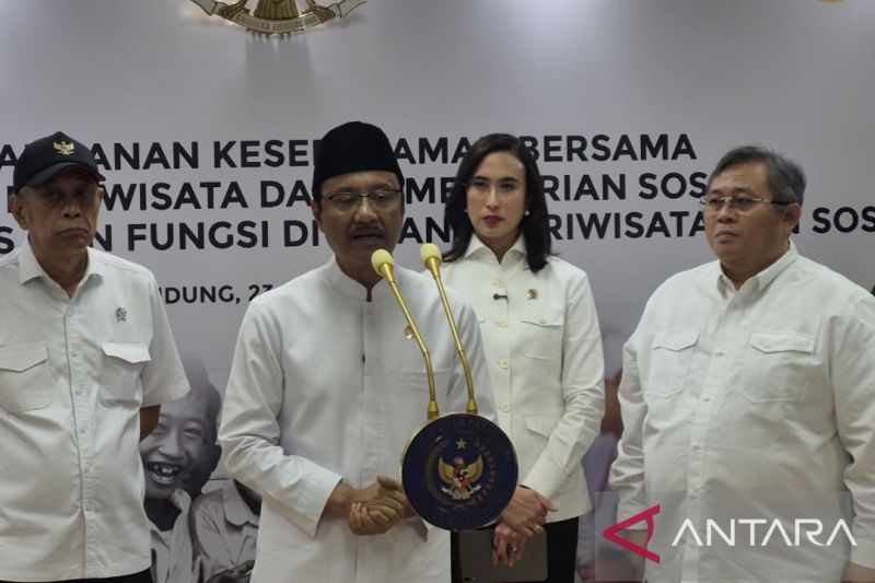Mensos: Lulusan SR diarahkan untuk kuliah atau jadi pekerja terampil