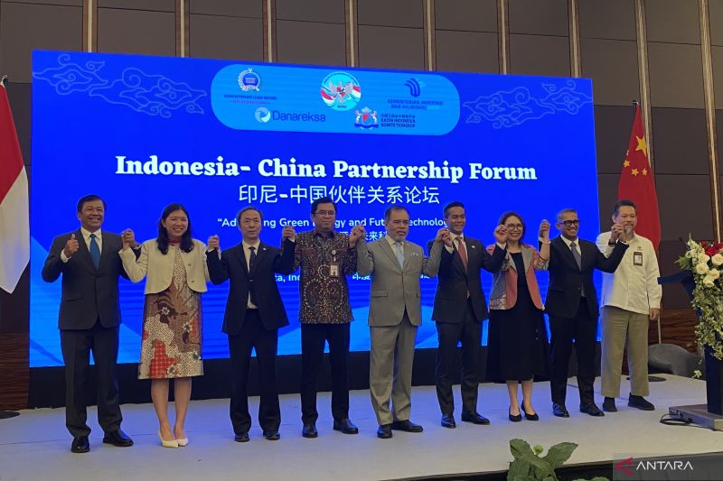 Indonesia dan China teken tiga MoU senilai 2 miliar dolar AS
