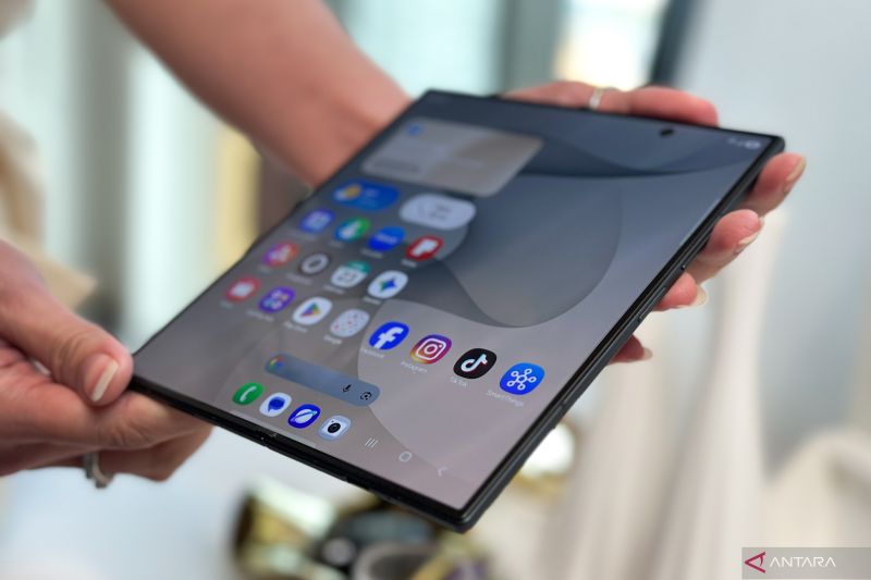 Kemarin, Samsung Galaxy Z Fold 8 rilis hingga film AI "The Odyssey"