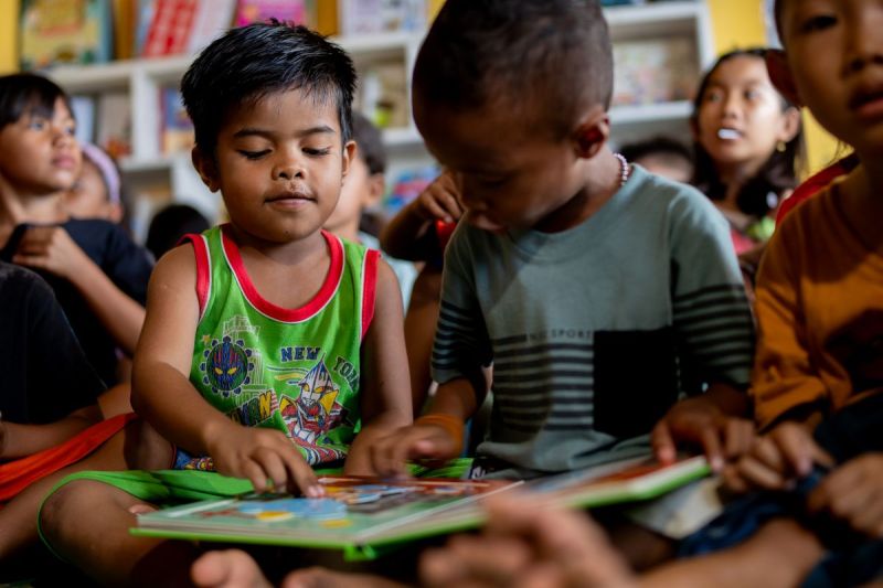 Harita Nickel perkuat literasi anak Pulau Obi lewat rumah belajar