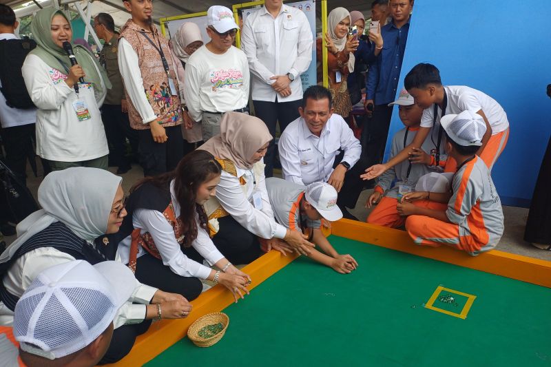 Selvi Gibran bernostalgia dengan permainan tradisional di puncak HAN