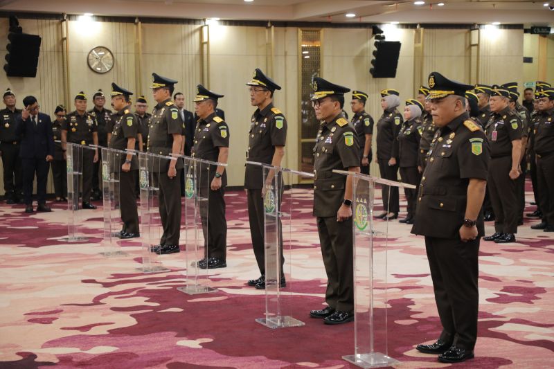 Jaksa Agung lantik Wakil JA hingga Jampidsus baru