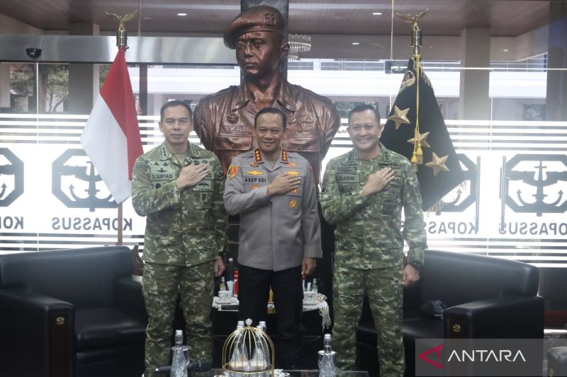 Perkuat sinergi, Kapolda Metro Jaya-Pangdam Jaya sambangi Mako Kopassus