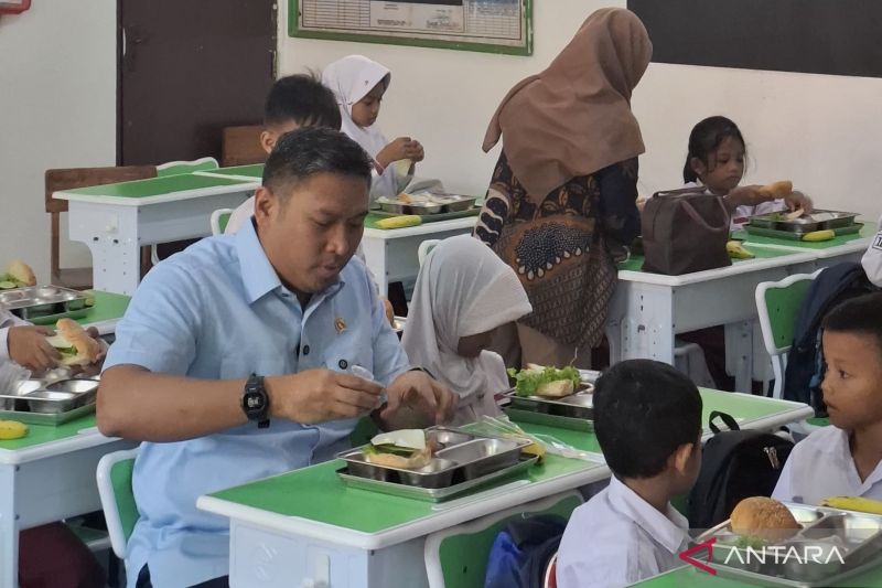 Kepala BGN Sudaryono siap tutup dapur MBG yang tak penuhi standar