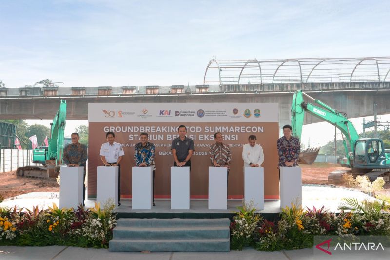 ahy-meresmikan-pembangunan-stasiun-bekasi-ekstensi