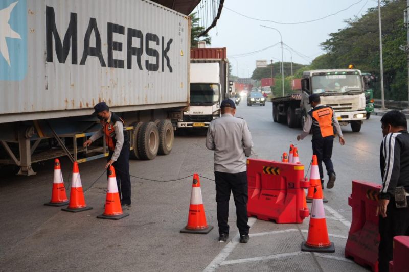 Kepadatan di Cakung akibat ketidakseimbangan arus logistik pelabuhan