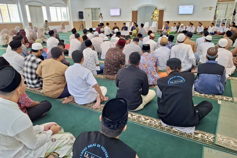Ayah di balik jeruji nikahkan putrinya di Lapas Yogyakarta