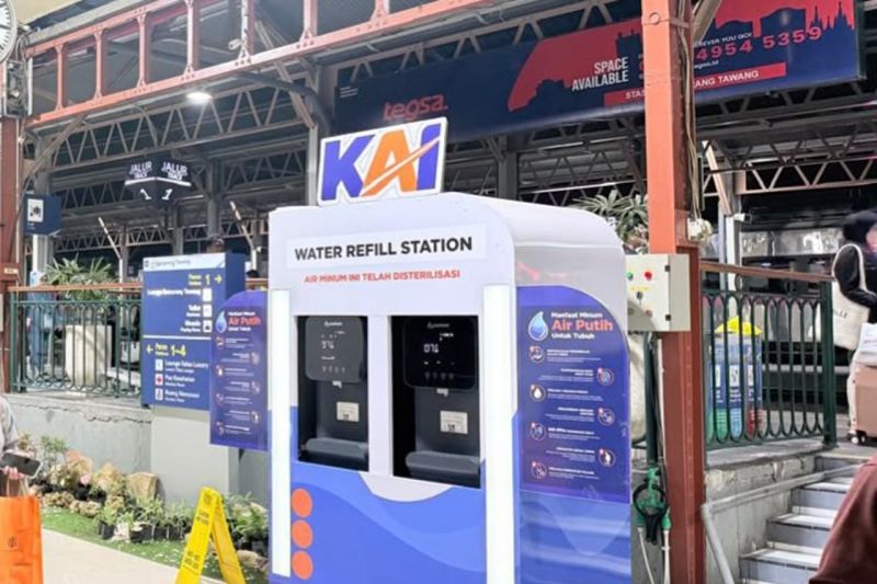KAI Sediakan 124 Water Station di 58 Stasiun, Berpotensi Kurangi 2,99 Juta Botol Plastik selama Enam Bulan