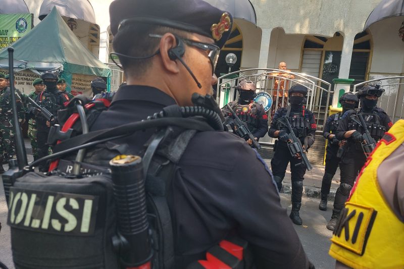Sekolah di dekat lokasi bentrokan di Menteng terapkan PJJ sementara