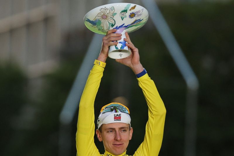 Pogacar sebut gelar kelima Tour de France seperti dongeng