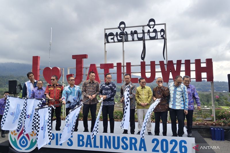 wamendagri-tekankan-perkuat-sinergi-distribusi-pangan-di-bali-nusra