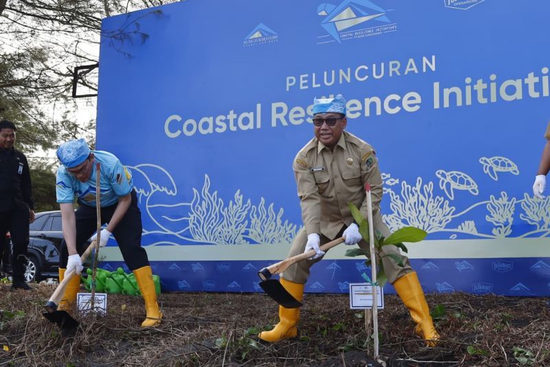 Jaga ekosistem pesisir Banyuwangi lewat Inisiatif Ketahanan Pesisir