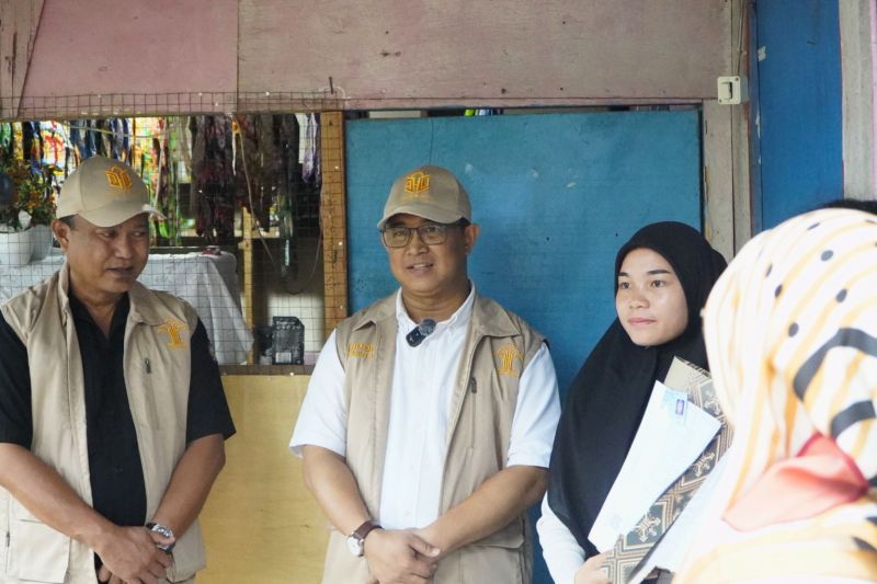 Kemenkum serahkan penegasan WNI untuk tujuh warga keturunan Filipina