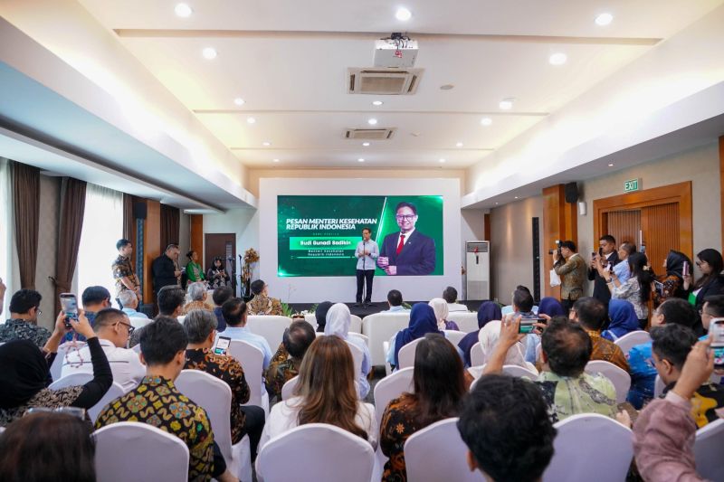Kemenkes percepat tranformasi bedah robotik