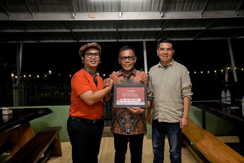 Anggota DPR salurkan bantuan Rp73 juta bagi pemulihan Tapteng