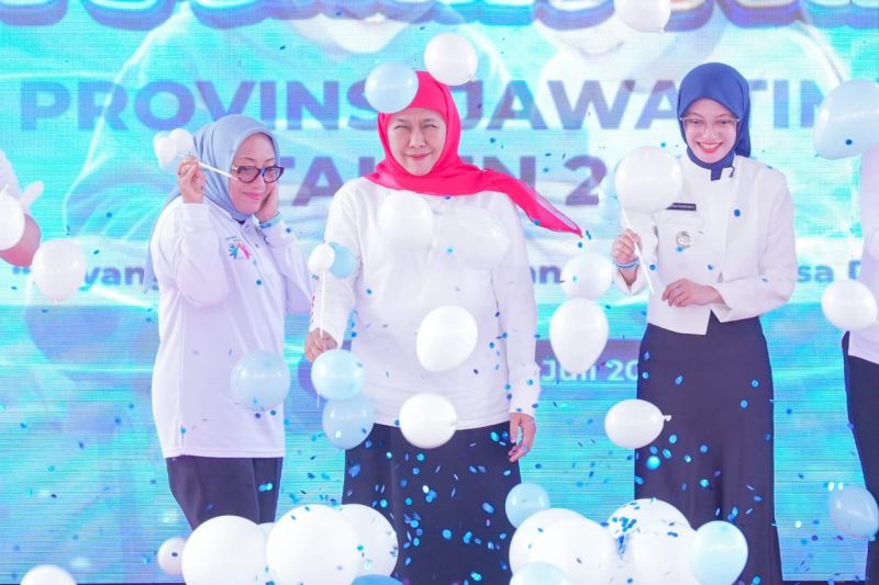 Khofifah-Menteri PPPA perkuat perlindungan anak Jatim di ruang digital