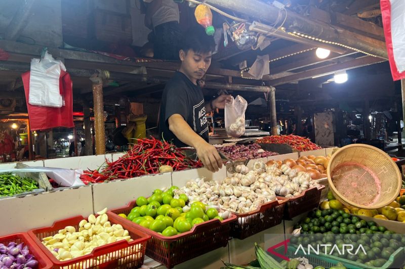 PIHPS: Harga cabai rawit Rp54.350/kg, telur ayam Rp29.600/kg