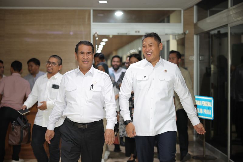 mentan-dan-kepala-bgn-memperkuat-serapan-pertanian-untuk-mbg