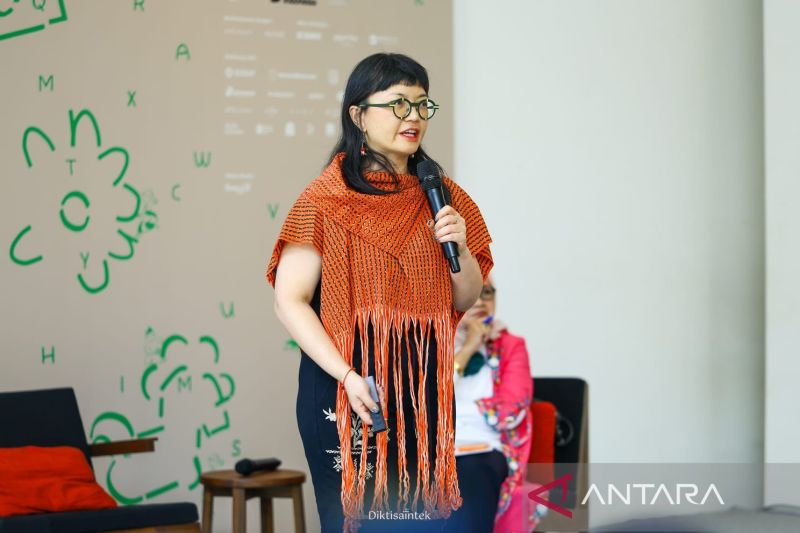 Wamendiktisaintek Stella dorong kreativitas generasi muda di era AI