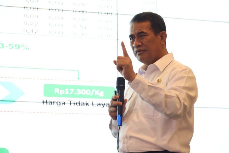 mentan-membongkar-beras-fortifikasi-tak-sesuai-sni-dijual-rp42-ribukg