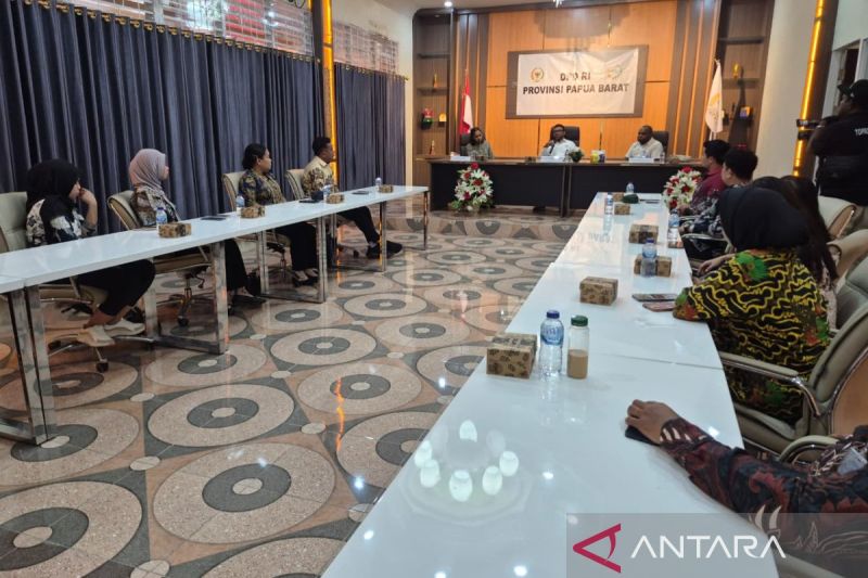 DPD RI catat lima kendala pelaksanaan Program MBG di Papua Barat