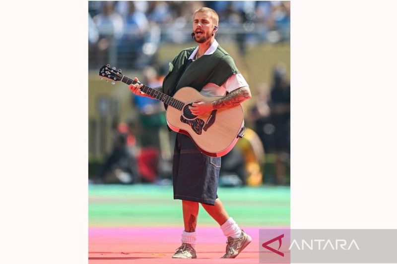 Sepatu Justin Bieber di Halftime Show Final Piala Dunia 2026 dilelang