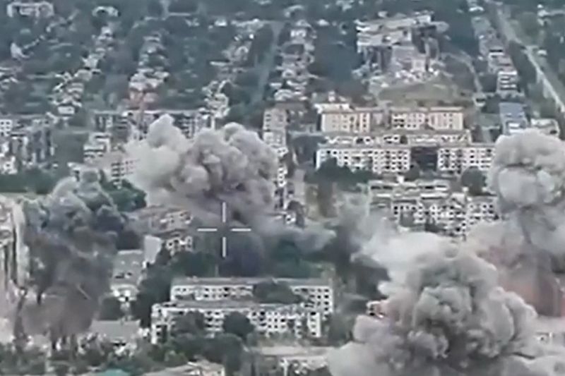 Rusia klaim kuasai Donetsk, Ukraina balas serang Krimea