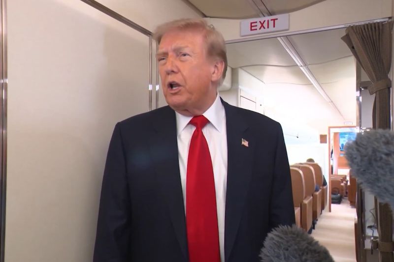 Trump ancam serangan lebih besar jika negosiasi dengan Iran gagal