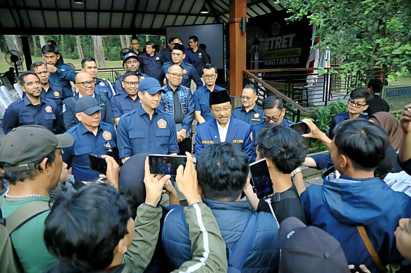 Gus Ipul titip misi pengentasan kemiskinan ke Karang Taruna