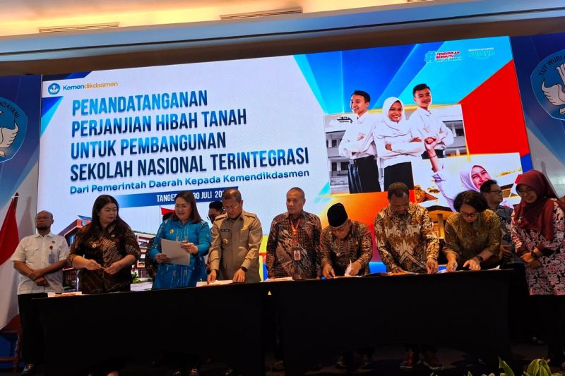 Pasaman Barat tandatangani NPHD untuk sekolah nasional terintegrasi 