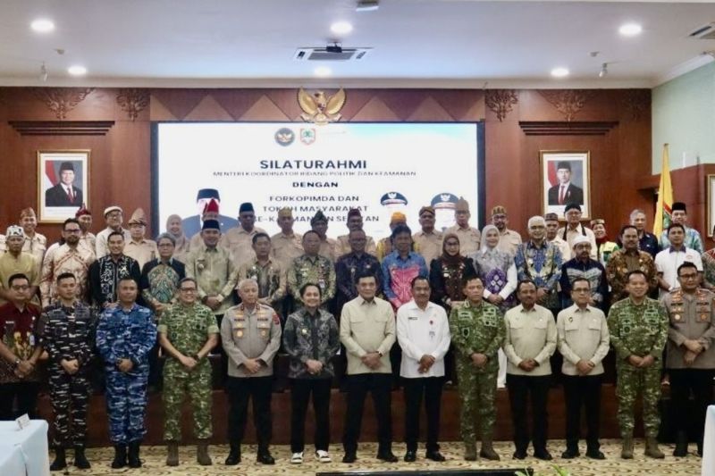 Menko Polkam ingatkan pejabat jaga amanah tak salahgunakan kewenangan