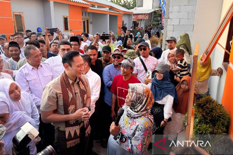 ahy-dorong-model-penataan-permukiman-gresik-direplikasi-nasional