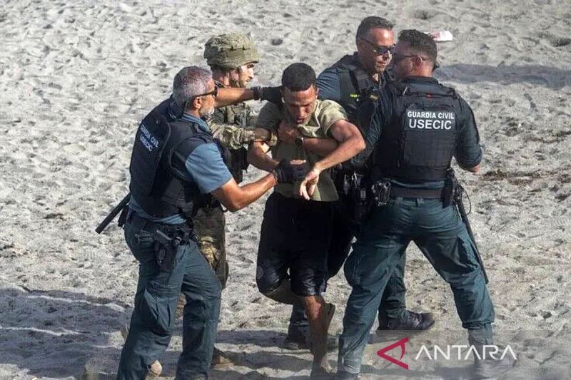 Migran ilegal di Ceuta bersembunyi hindari deportasi