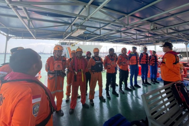 Basarnas kerahkan KN Permadi evakuasi KMP Mutiara Santosa 2