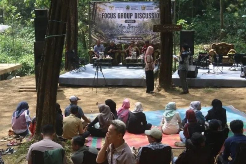 pemkab-pekalongan-pokdarwis-perkuat-gerakan-gempur-rokok-ilegal